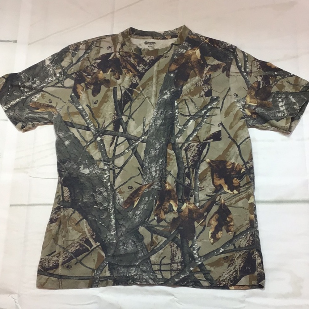 Unisex Camouflage Top Size Medium